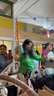 Flea Market (53).jpg